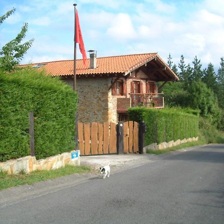 Albergue Eskerika Exclusivo Peregrinos Esquerica Екстериор снимка