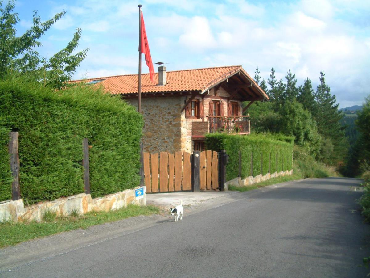 Albergue Eskerika Exclusivo Peregrinos Esquerica Екстериор снимка